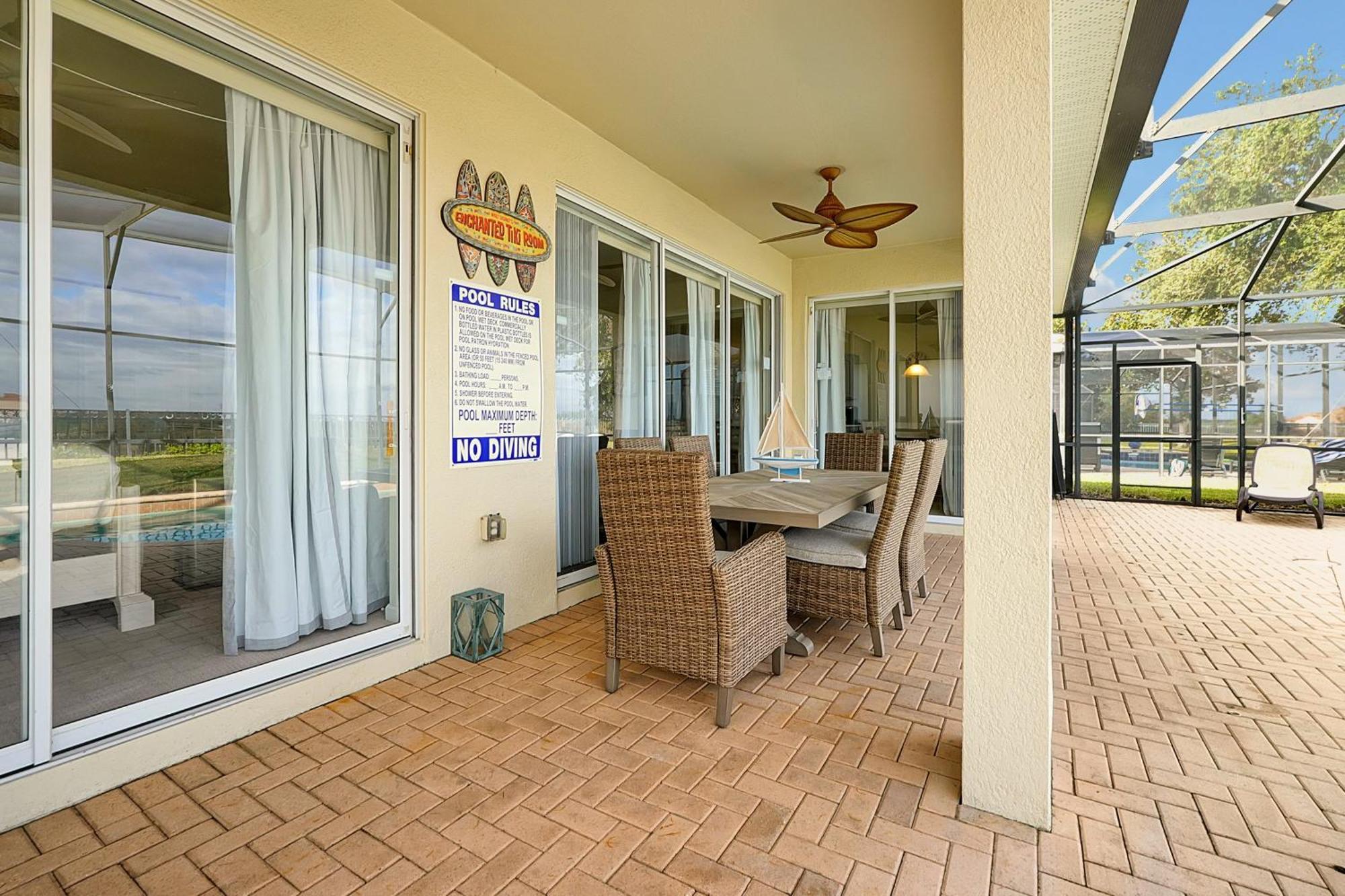 Personally Designed W/ Pool, Game Near Holiday home