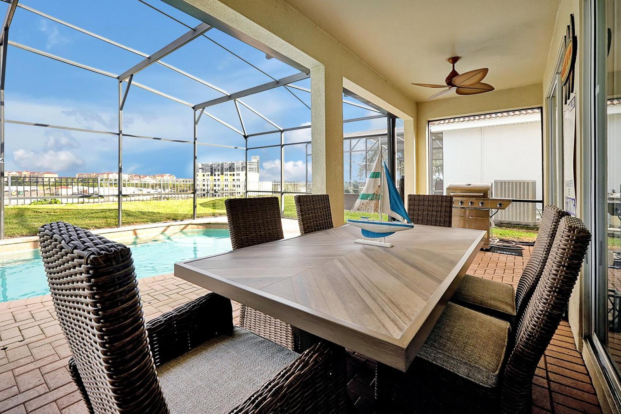 Personally Designed W/ Pool, Game Near * Orlando