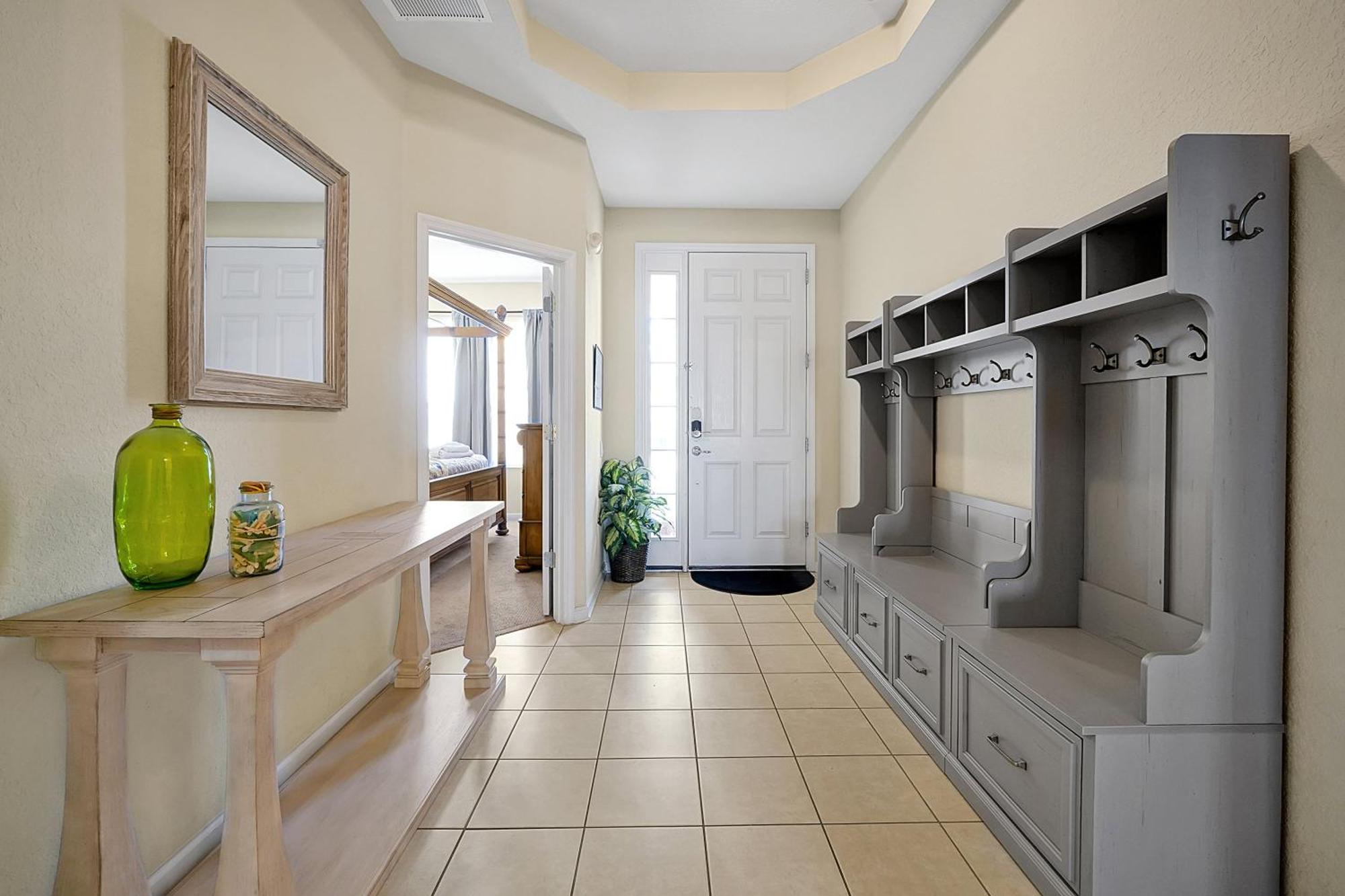 Personally Designed W/ Pool, Game Near Holiday home Orlando