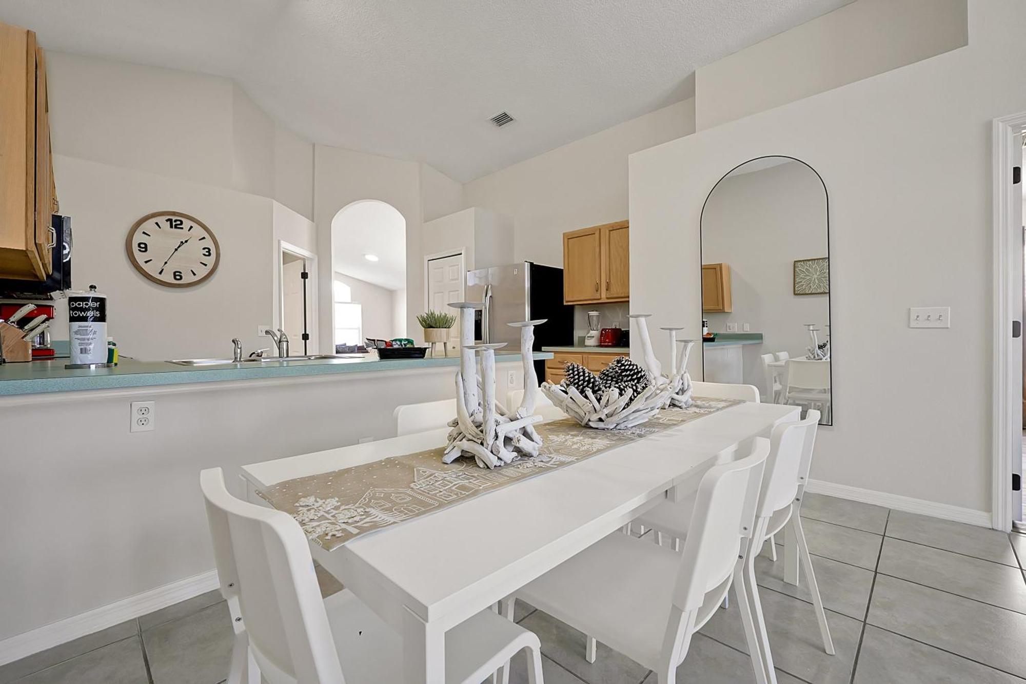 Berkley Home: Pool, Lakefront & Near