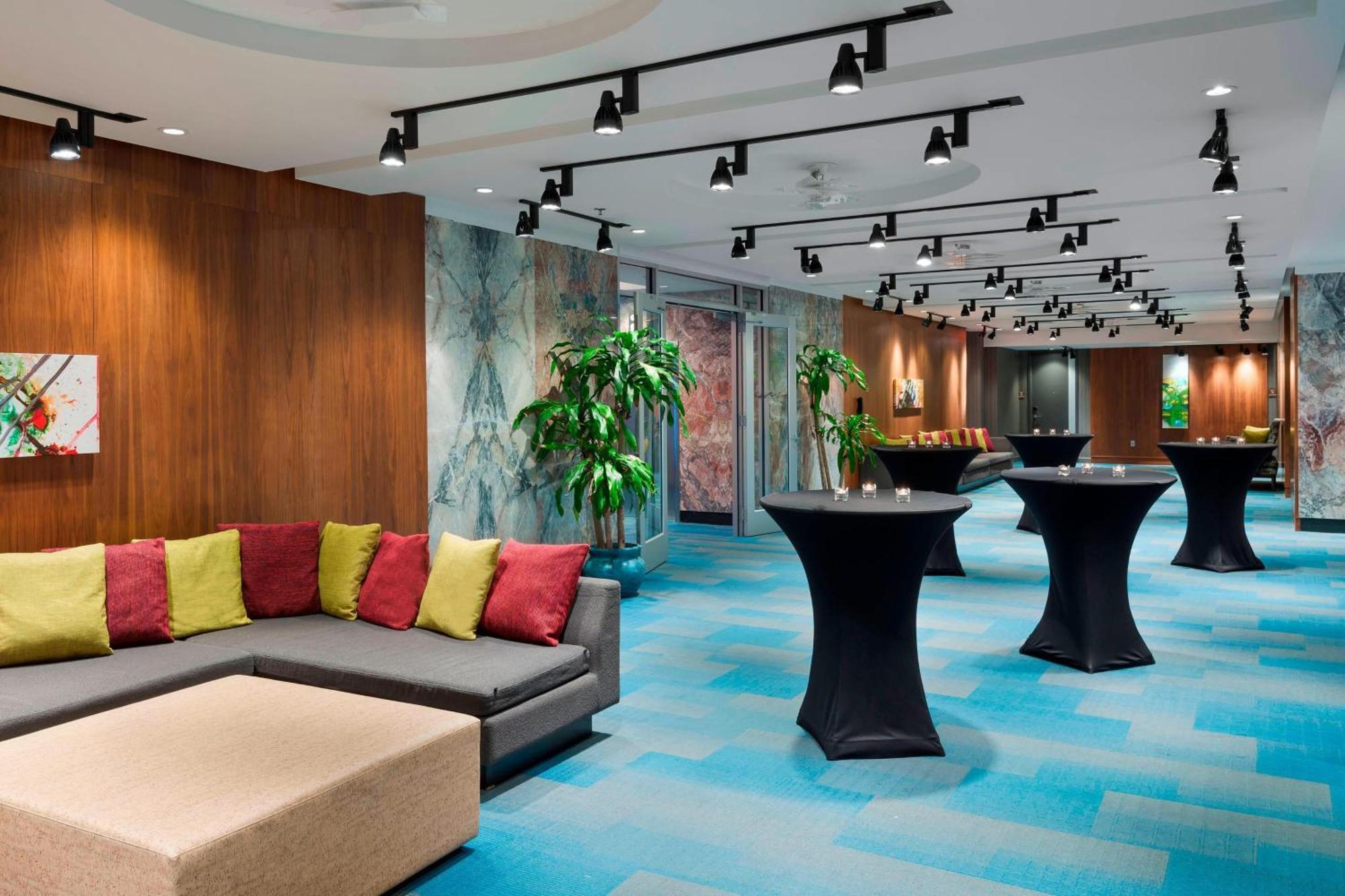Hotel Aloft Downtown Orlando
