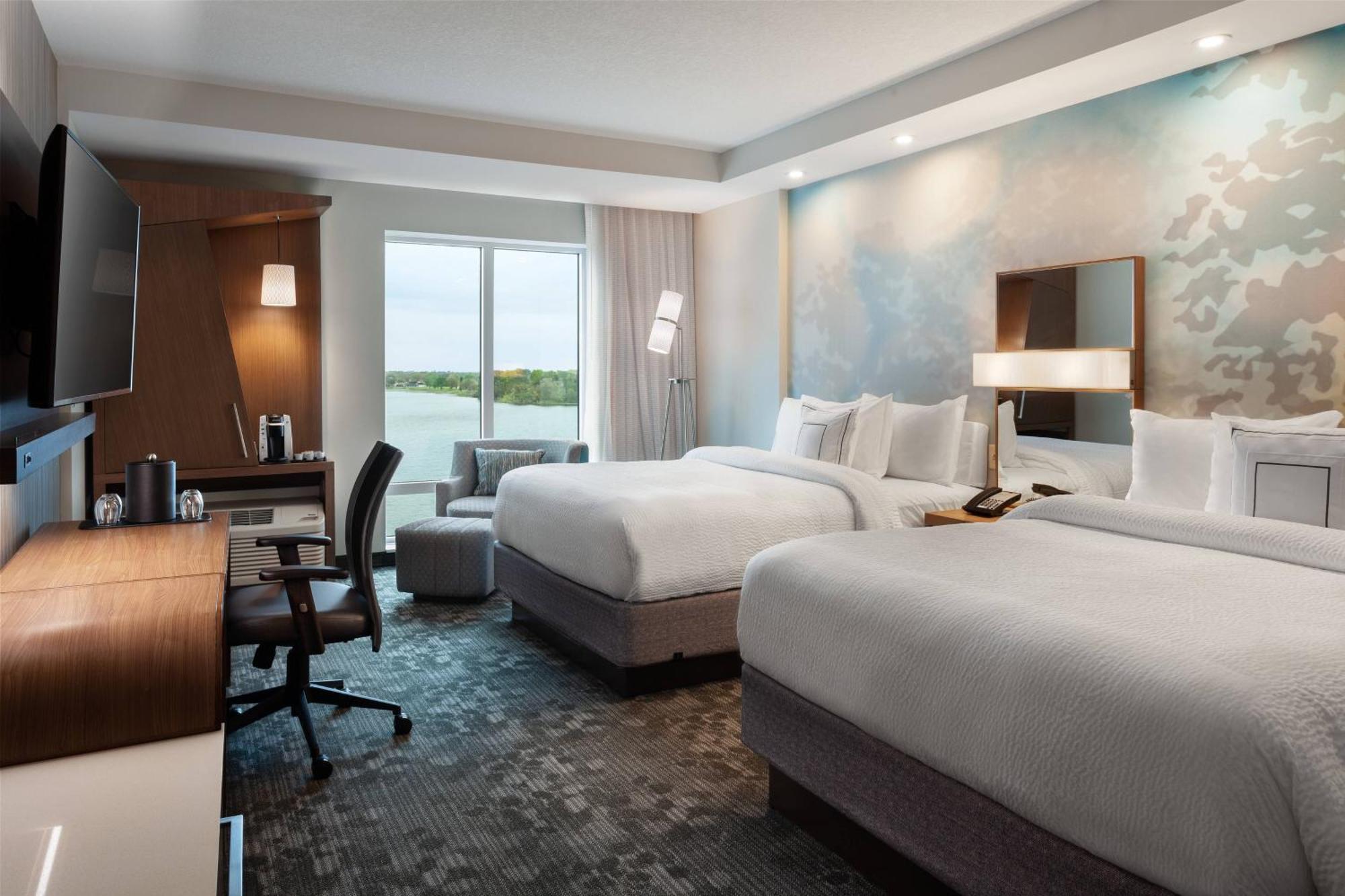 Courtyard By Marriott