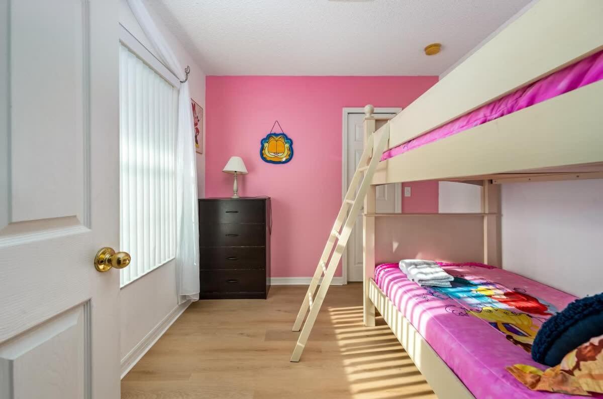 7br Family - Near Disney - Pool - Hot Tub - Game Holiday home