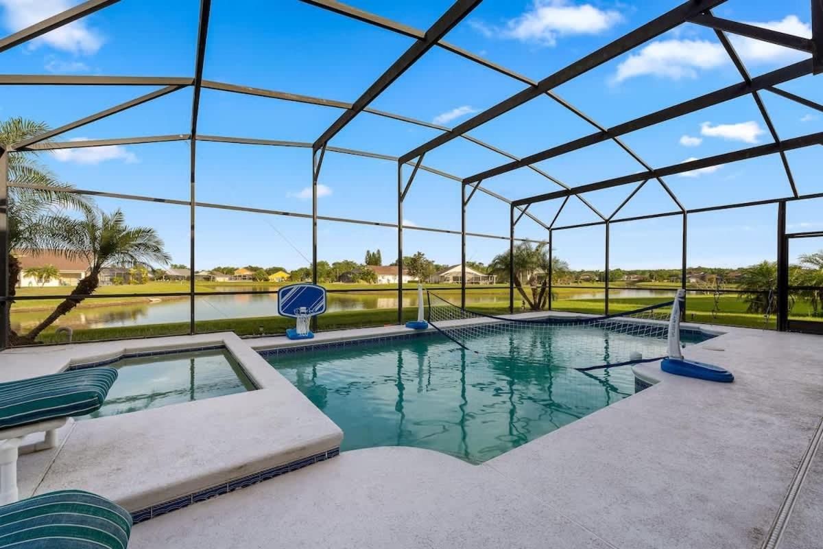 7br Family - Near Disney - Pool - Hot Tub - Game Holiday home Kissimmee