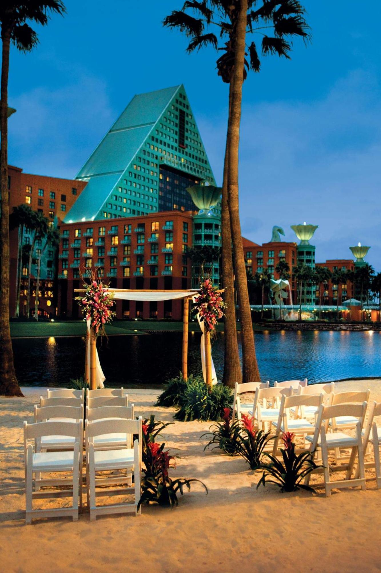 Walt World Swan Lake Buena Vista
