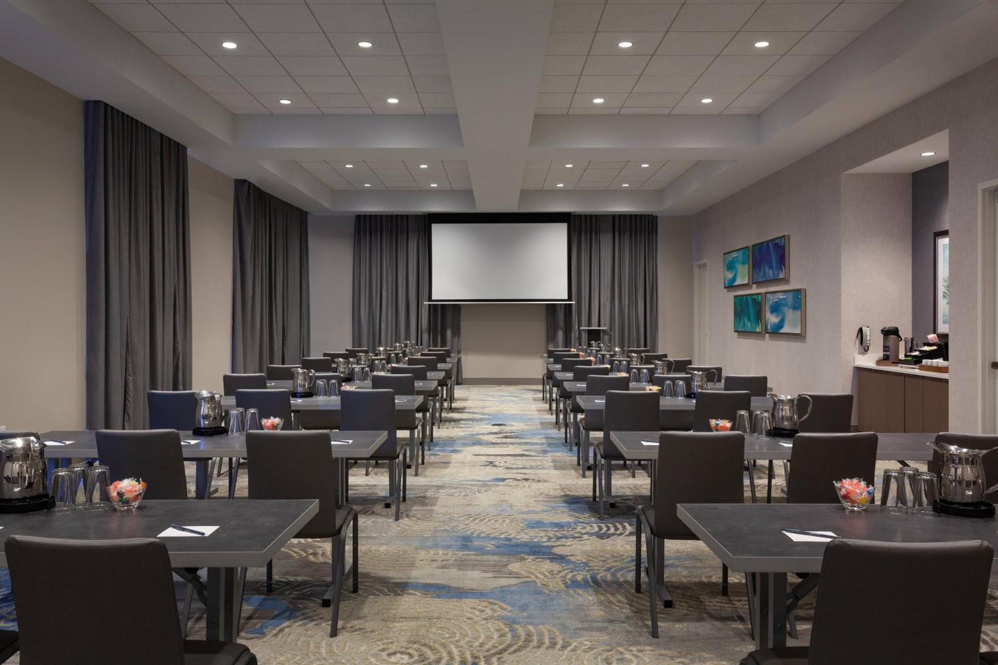 Springhill By Marriott At Millenia Hotel 3*