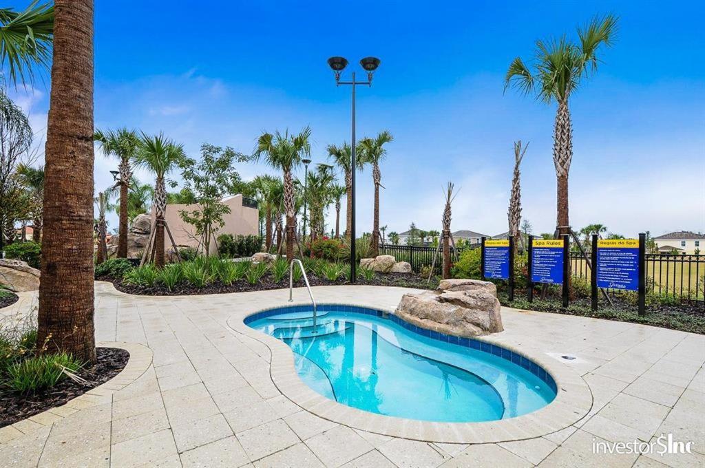 6br Oasis Private Pool & - Solterra Retreat Holiday home *