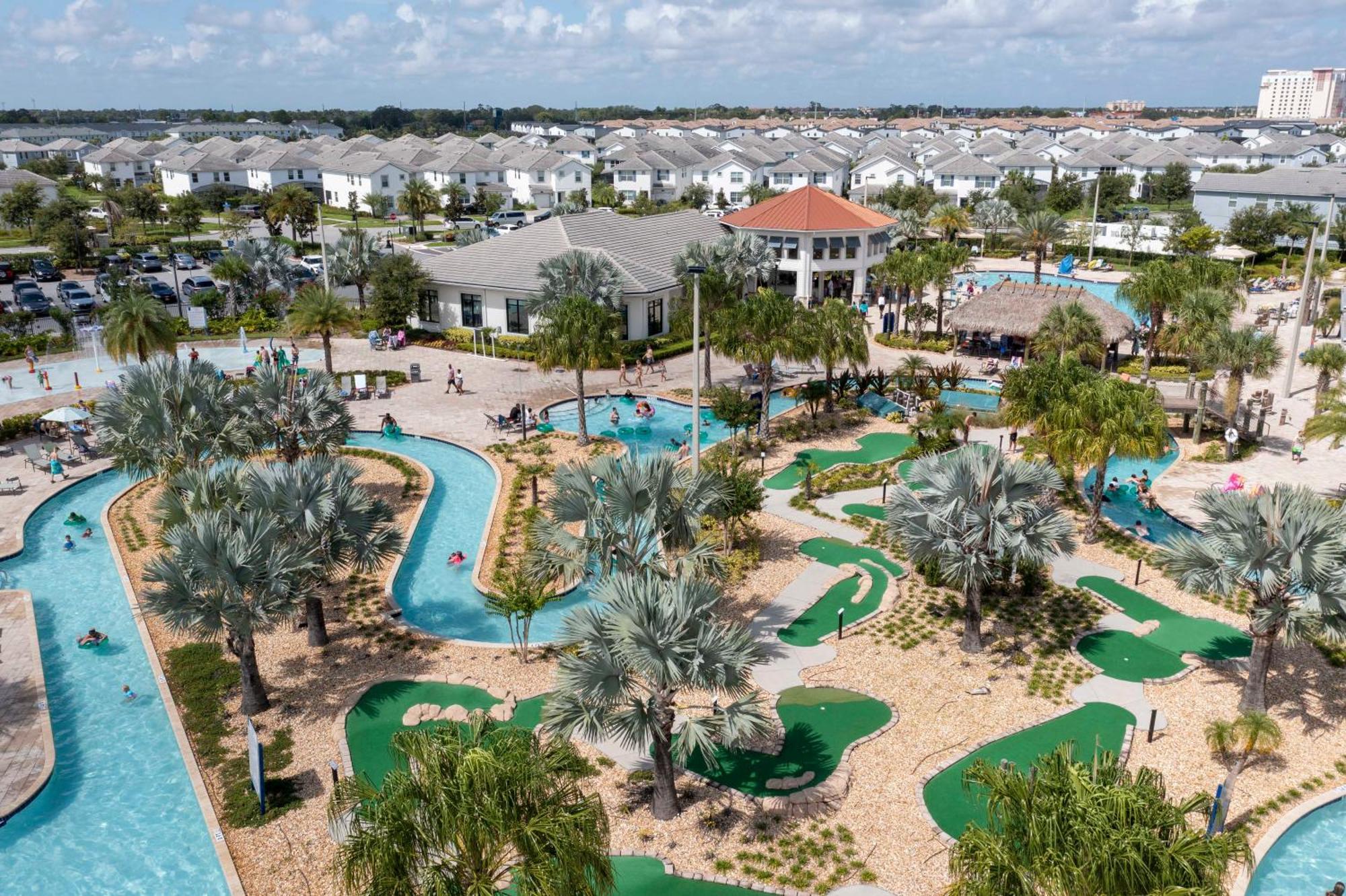 Holiday home Opulent 5 Bedroom Private Pool - 12 Guests - 3085 Ts