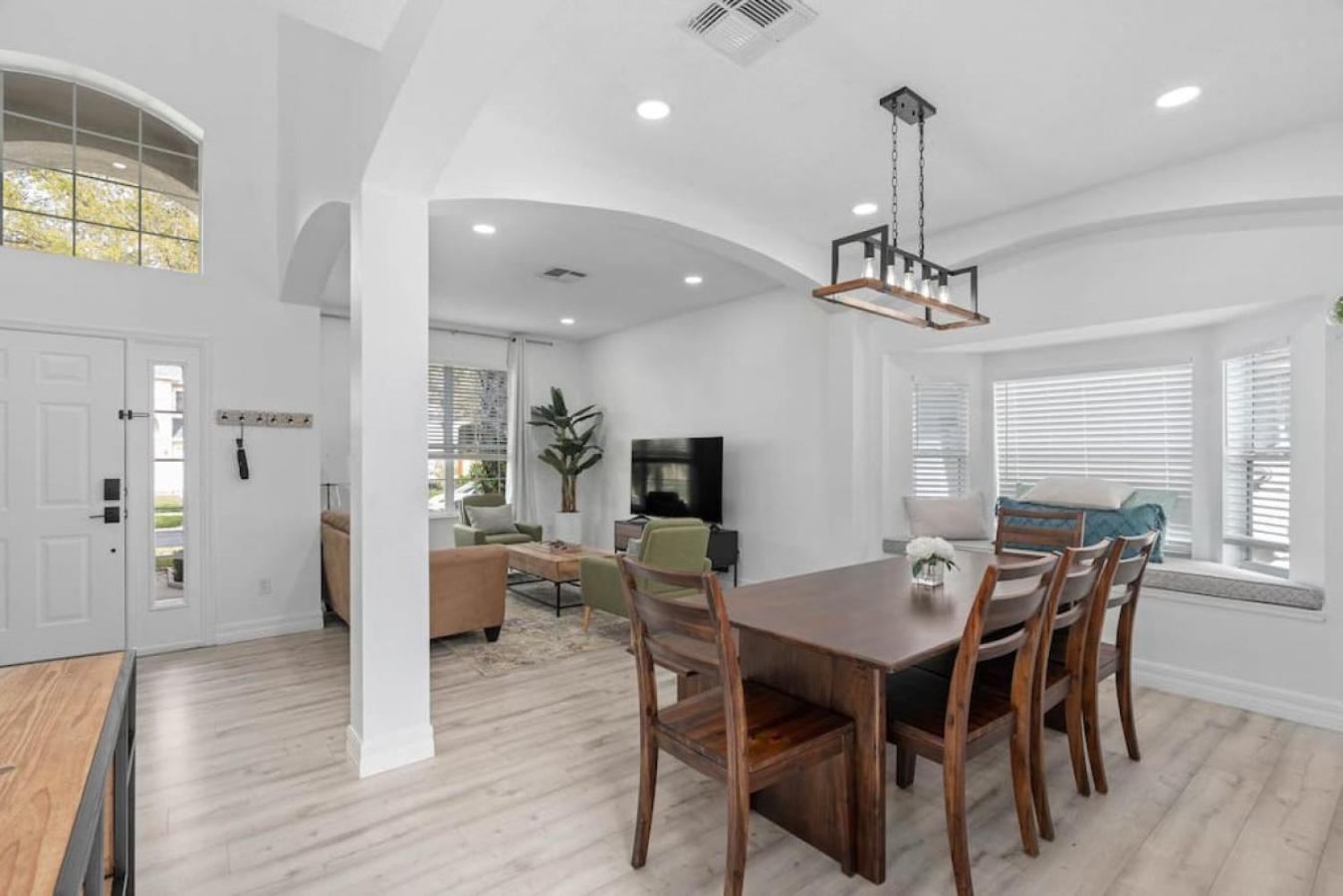 Tropical 7br Heated Pool Pet Friendly