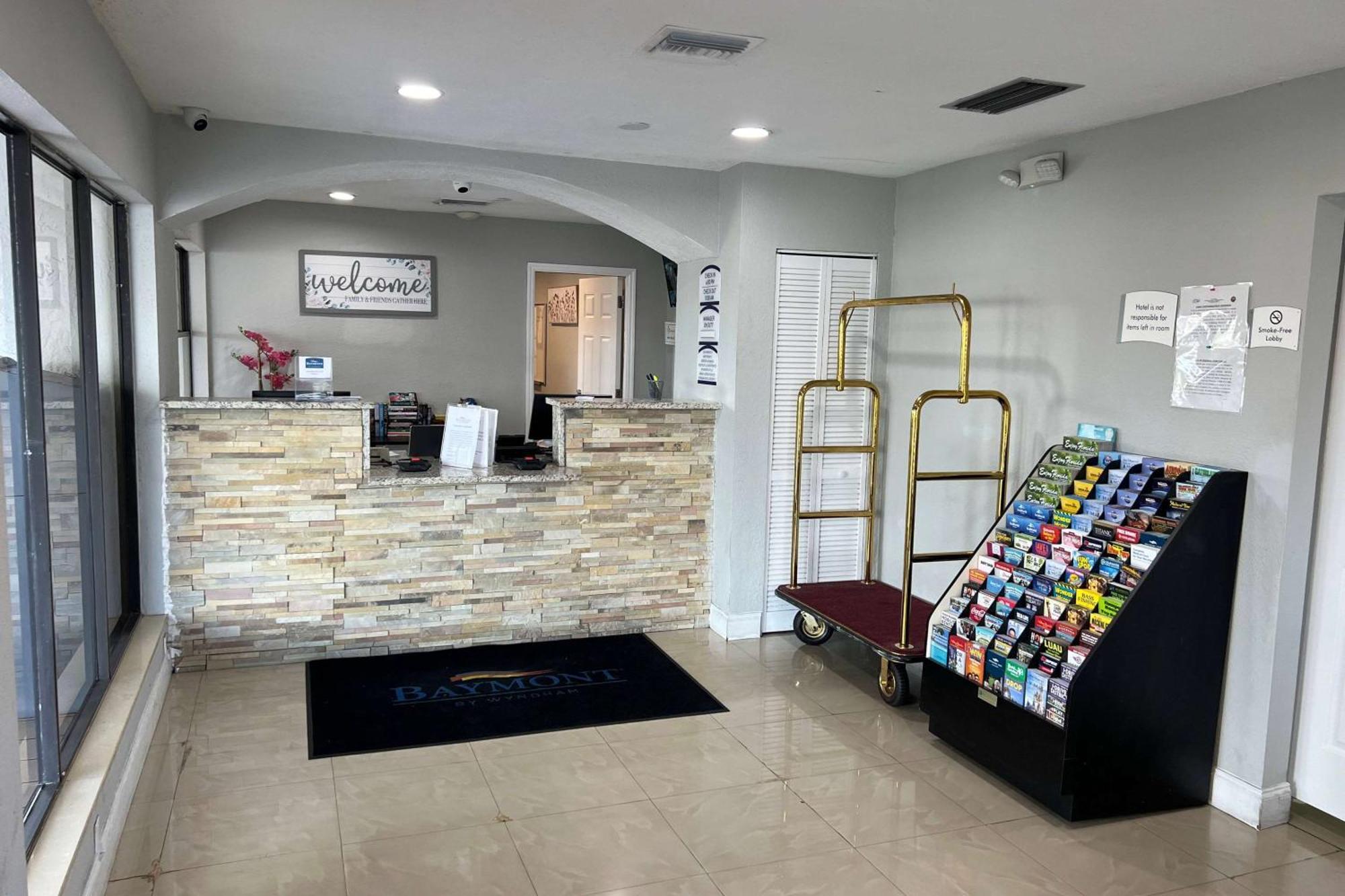 Hotel Baymont By Wyndham Downtown