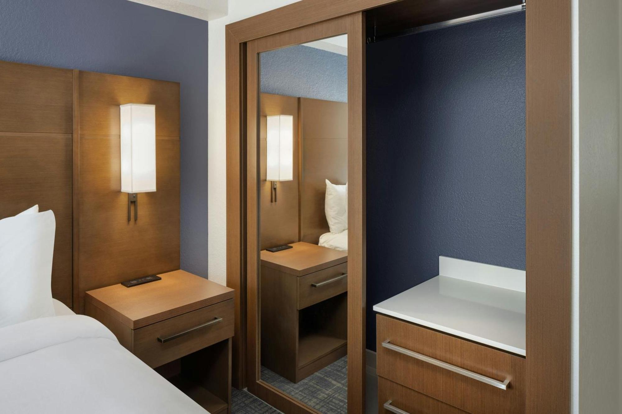 By Marriott Orlando East/ucf Area Hotel 3*