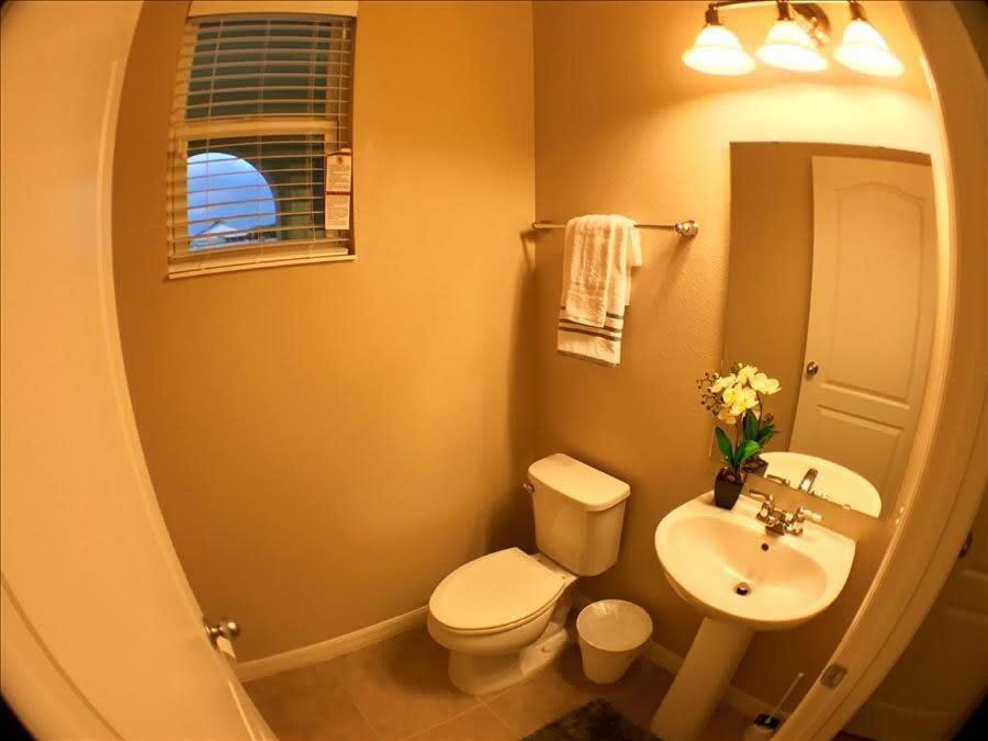 Four Bedrooms Townhome 5126 Holiday home *