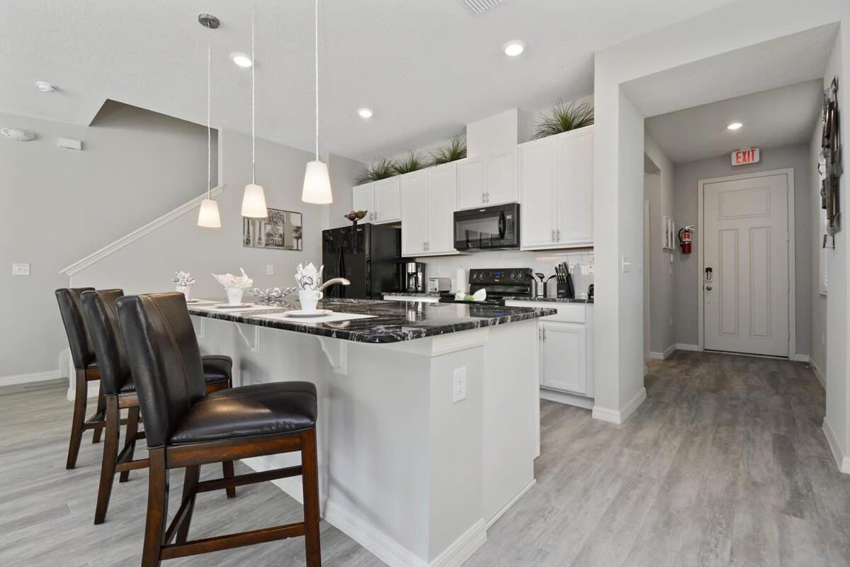Holiday home Four Bedrooms Townhome 5128