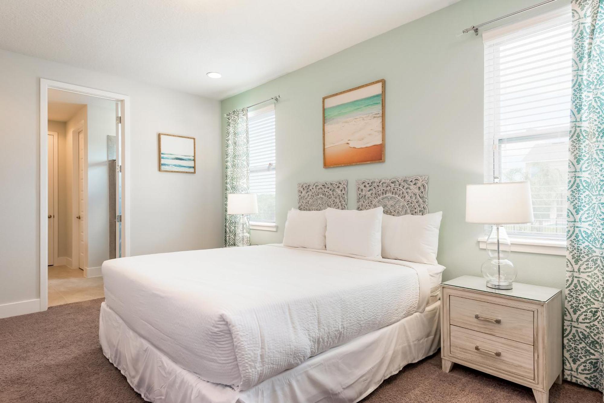 Vibrant Elite Home: Disney-adjacent With Private Pool & Amenities Villa Orlando