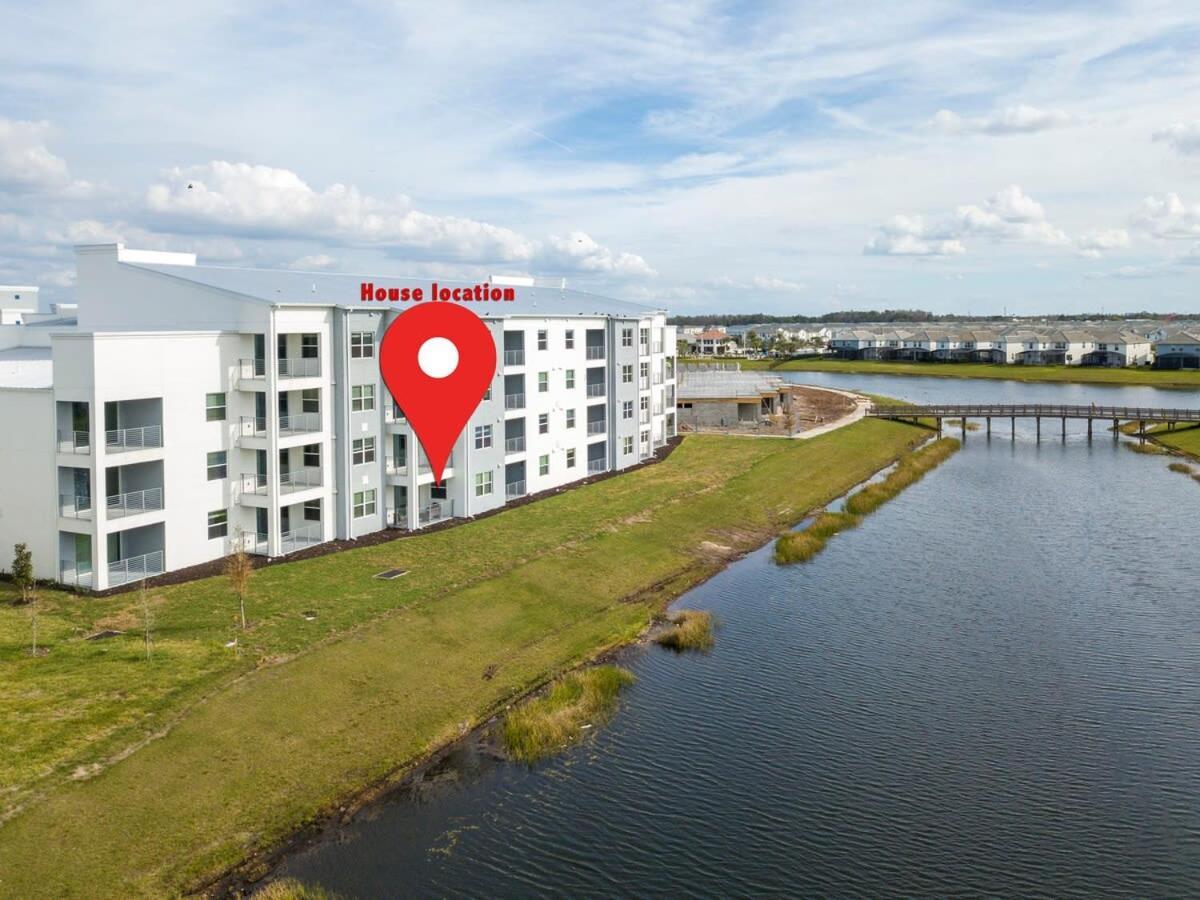 Marvelous 2 Bd Close To At Storey 106 Kissimmee