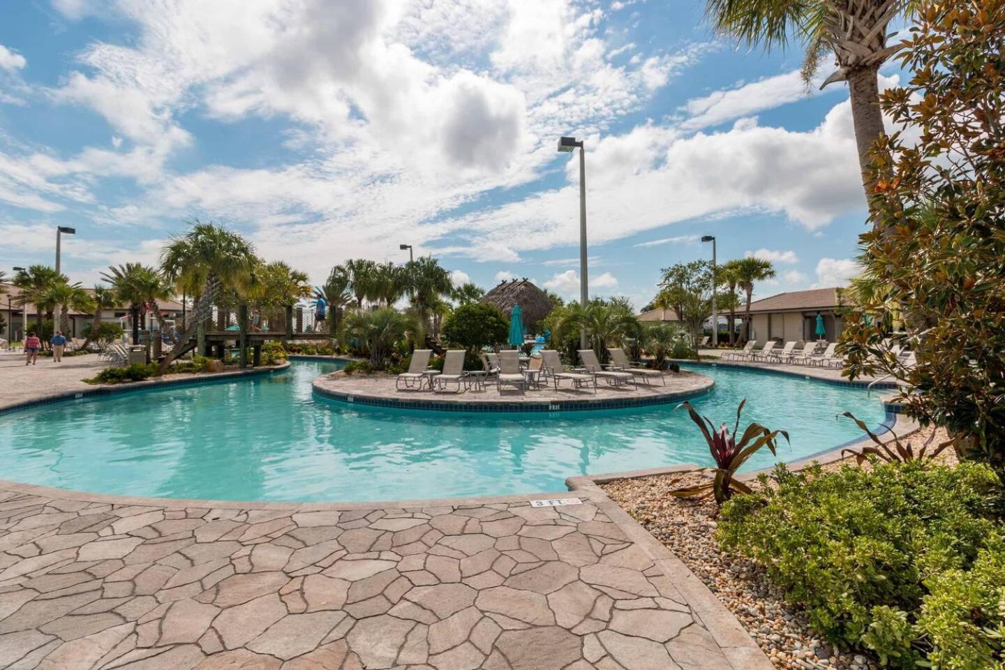 Championsgate Home: Pool, Lazy River & Near Holiday home *