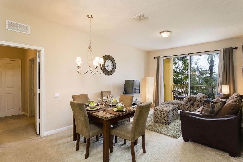 Fun Apartment