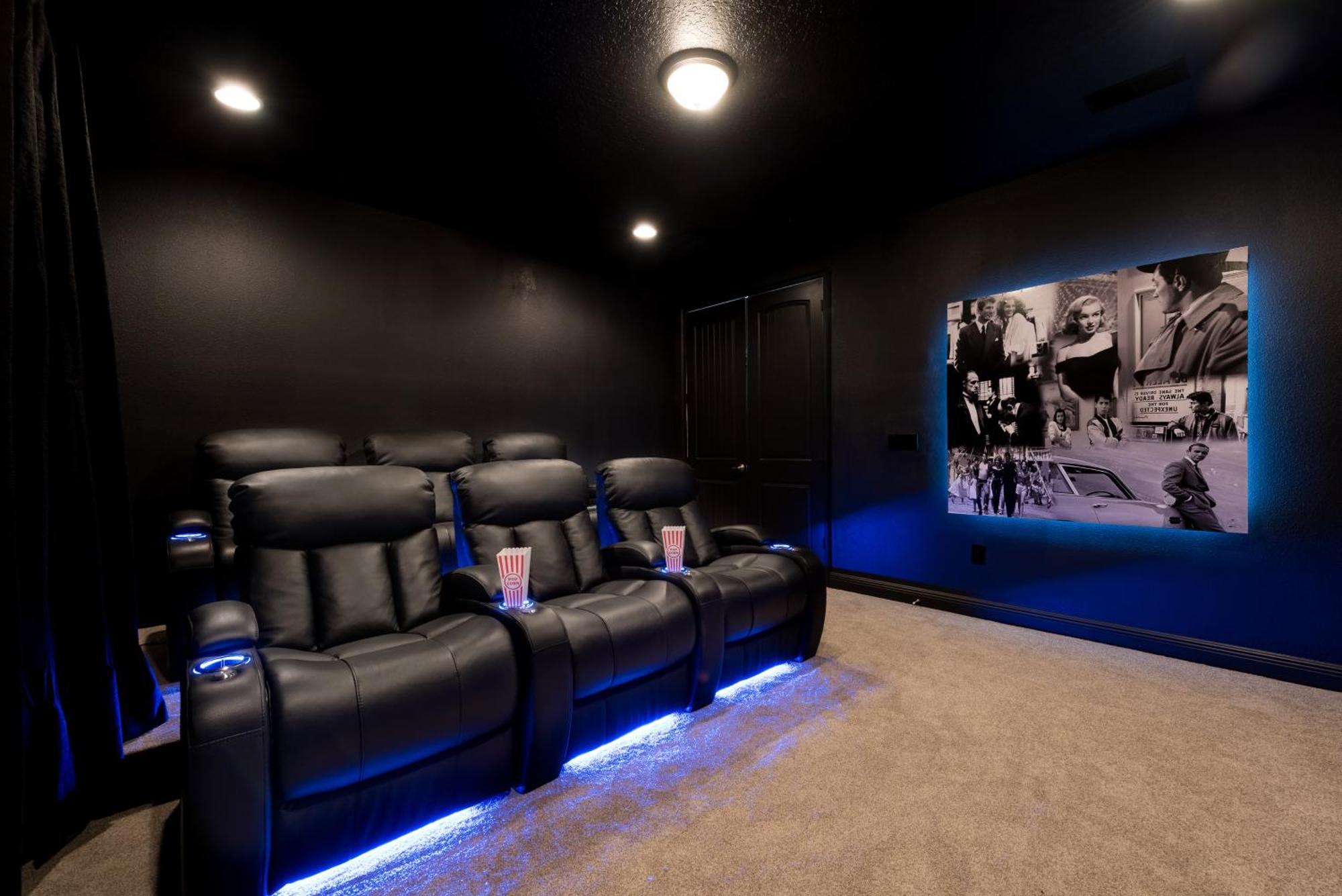 Exquisite Near Themed & Theater By Rentyl - 7736f Villa Orlando