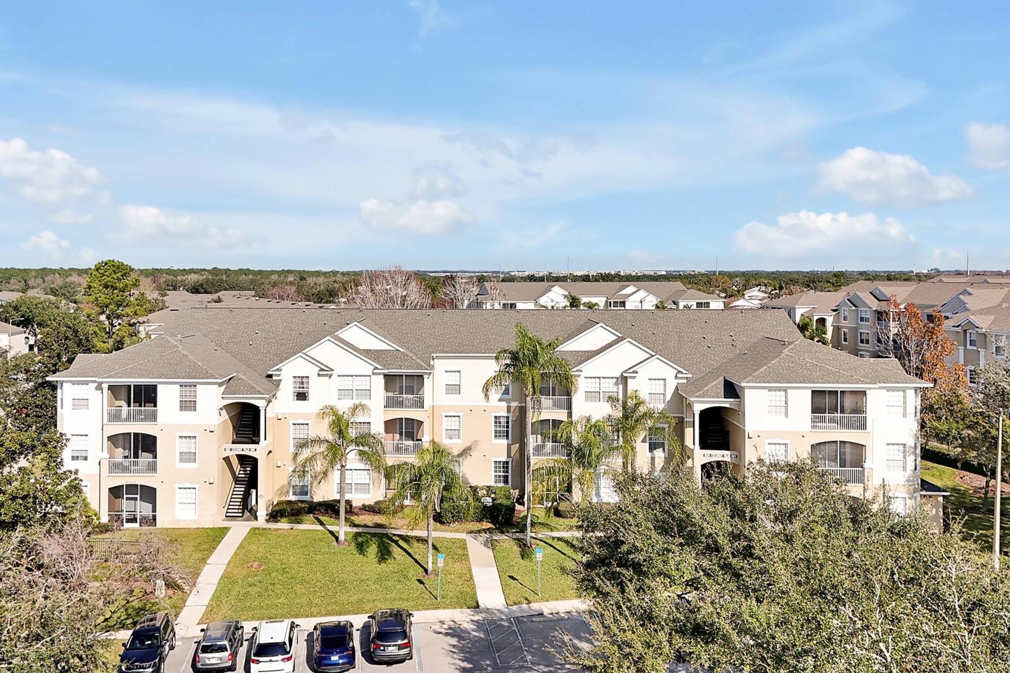 Windsor Palms - Pool, Theatre &near