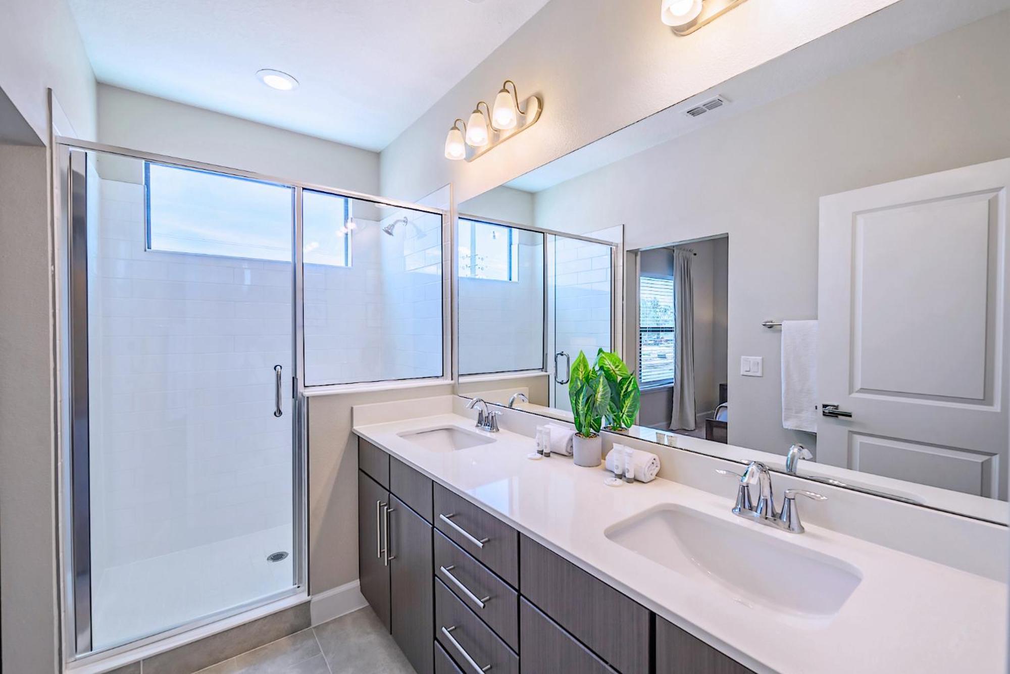Holiday home Dluxx New Vacation With Splash Pool 240 Davenport