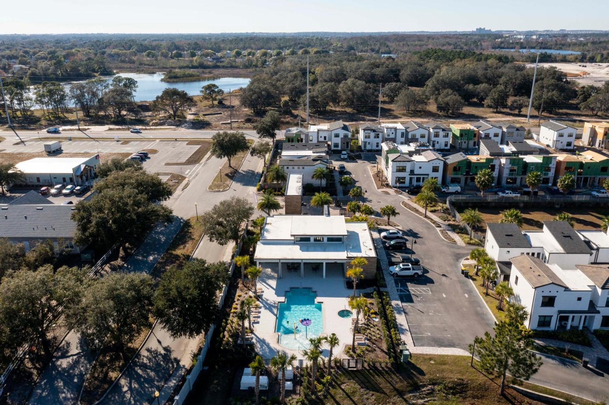 Dluxx New Vacation With Splash Pool 240 Holiday home