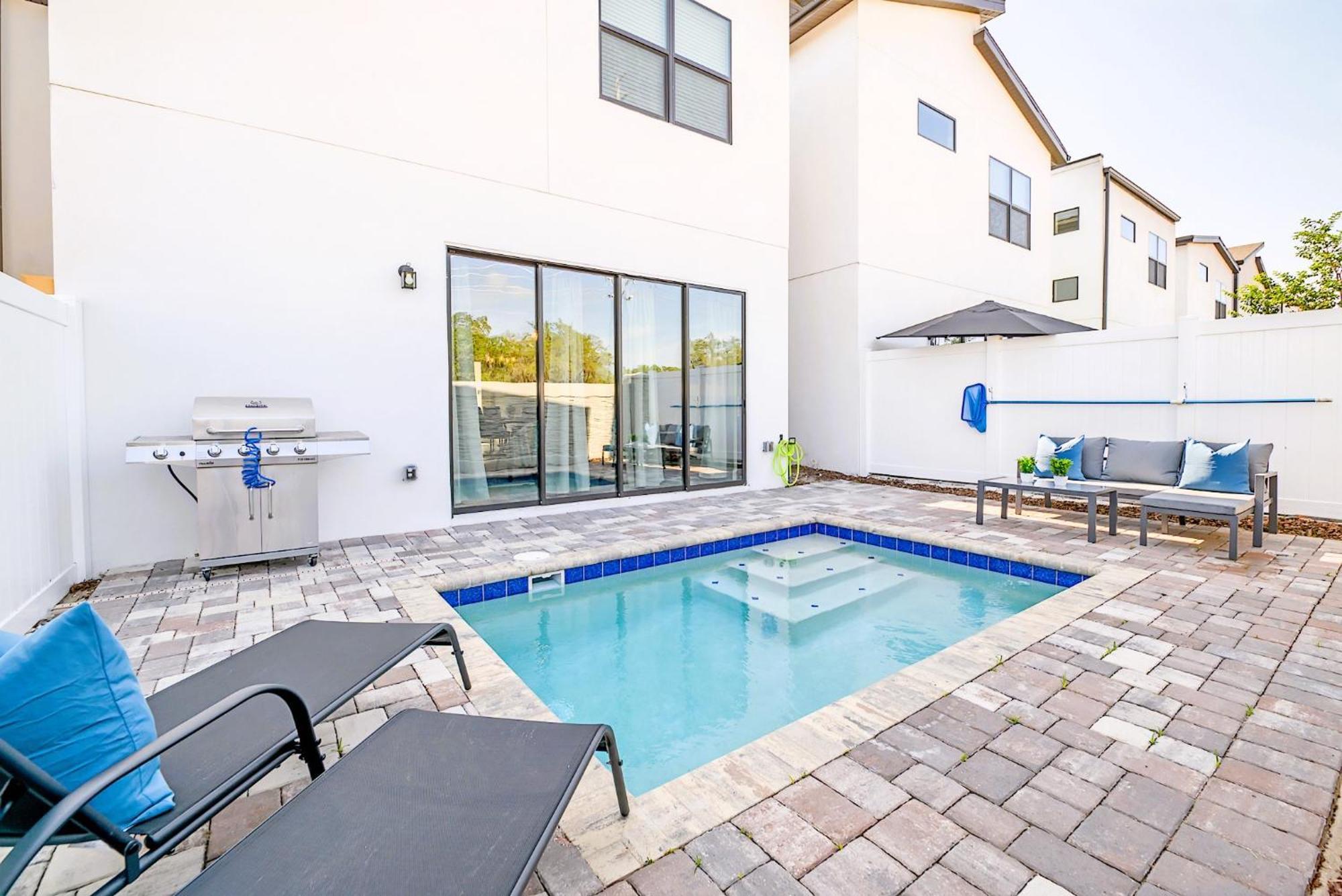 Holiday home Dluxx New Vacation With Splash Pool 240 *