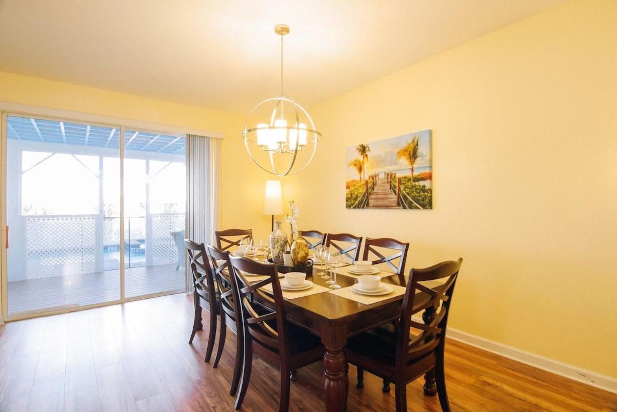 1573 Mc - Grand Champions Retreat A 9-bedroom For Memorable Getaways Holiday home