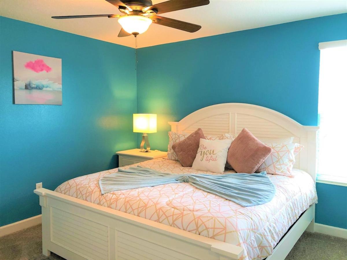 1573 Mc - Grand Champions Retreat A 9-bedroom For Memorable Getaways Holiday home Davenport