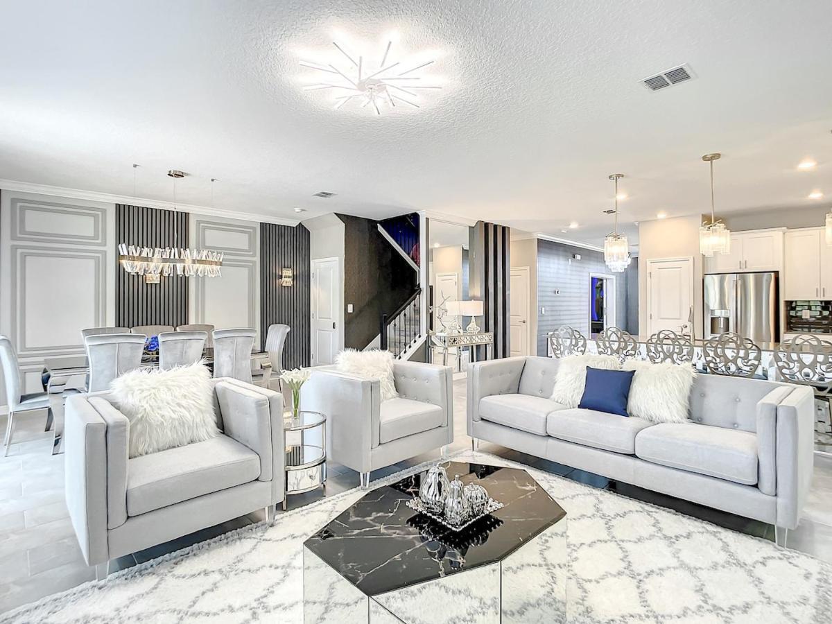 Magical Mansion - 15 Min To - Storey Villa