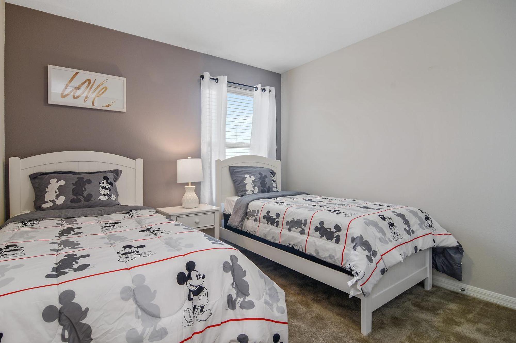 Family Friendly Four Bedrooms 5145 Holiday home