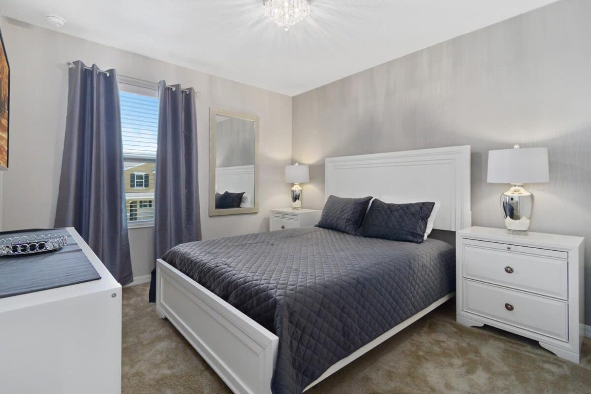 Four Bedroom With Gameroom 5150a Holiday home