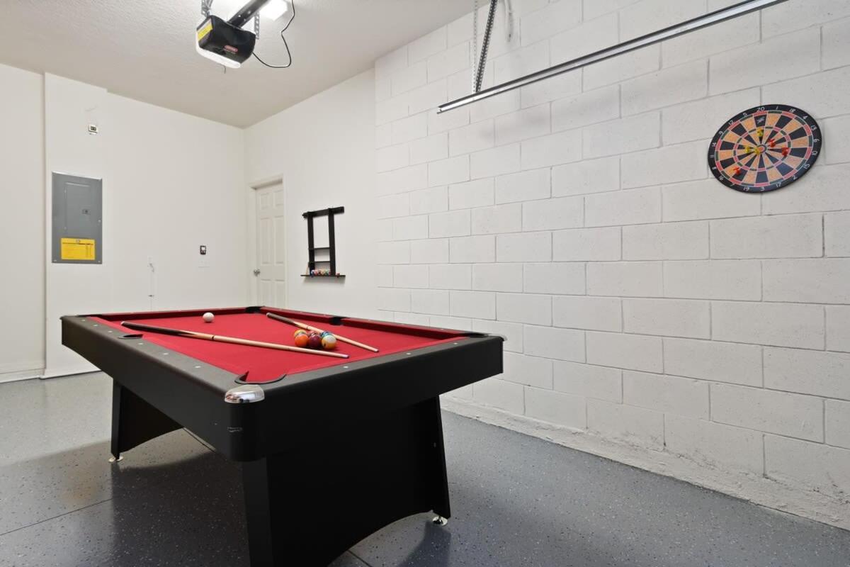 Four Bedroom With Gameroom 5150a Holiday home *