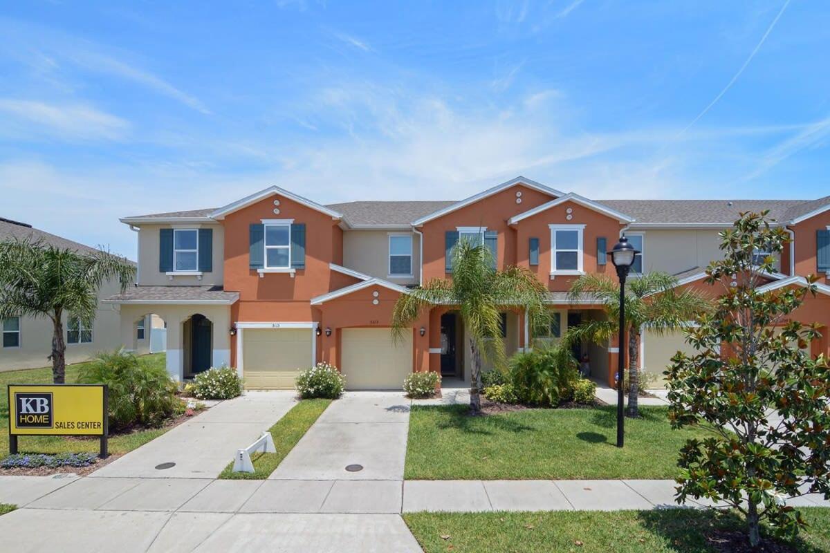 4bd Sleeps 9 W Jacuzzi Close To @ Compass Bay 5113c Holiday home *