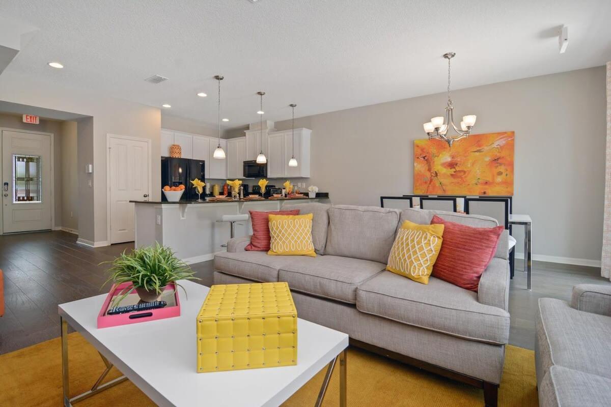 4bd Sleeps 9 W Jacuzzi Close To @ Compass Bay 5113c *