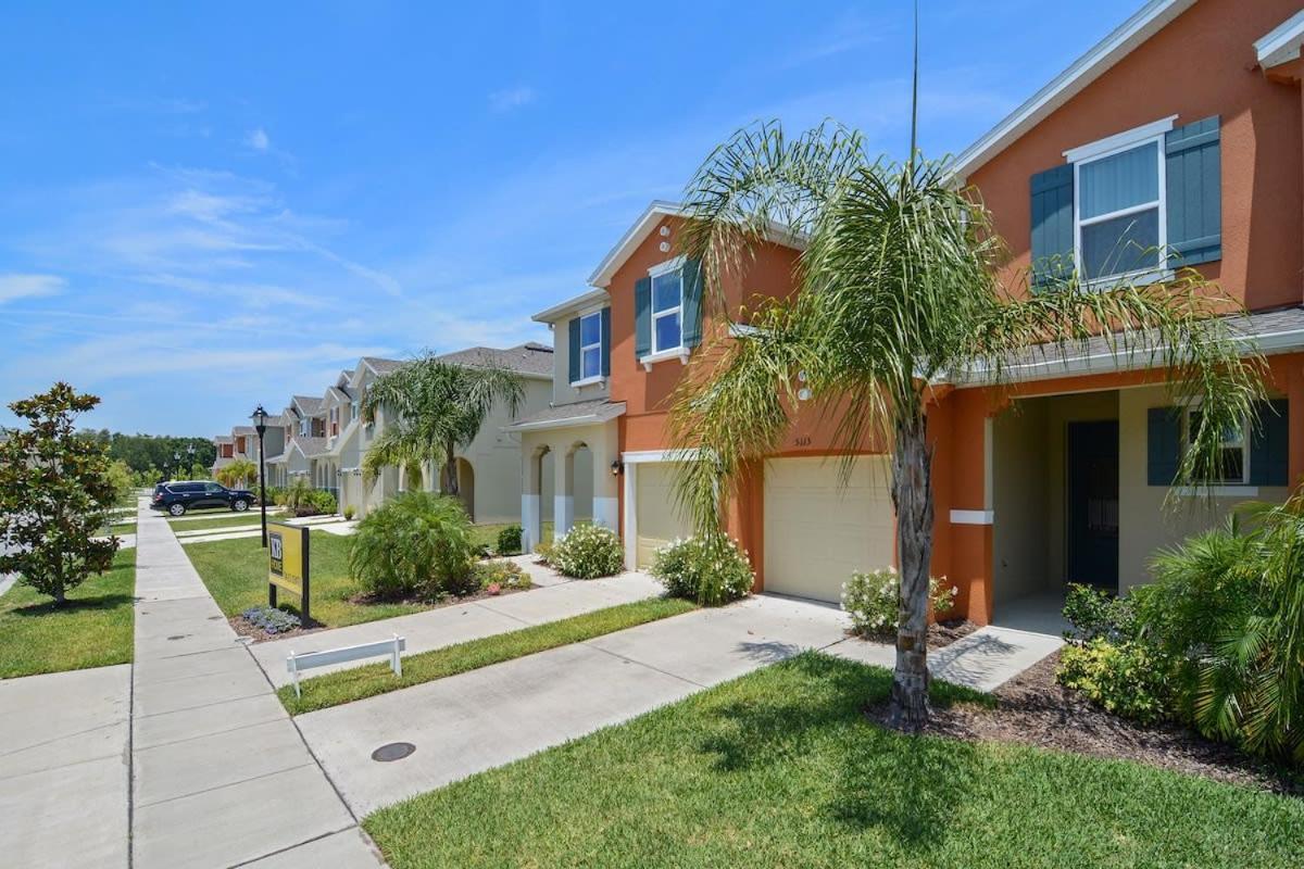 4bd Sleeps 9 W Jacuzzi Close To @ Compass Bay 5113c Holiday home Kissimmee
