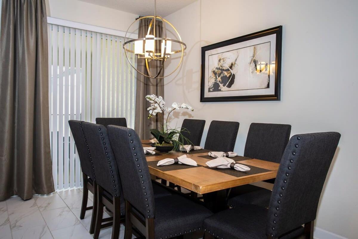 Four Bedrooms At Storeylakeresort 3063 Kissimmee
