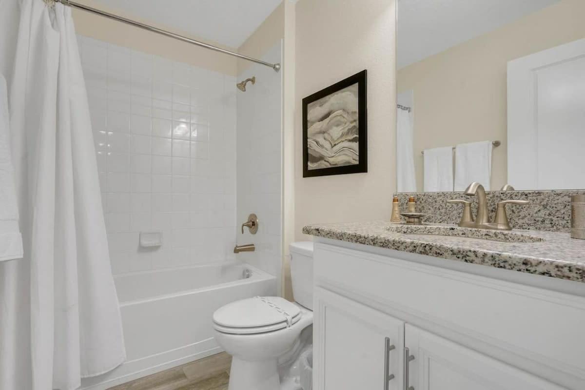 Five Bedrooms Single Family 4759 Holiday home Kissimmee