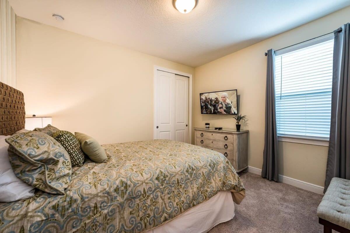 Holiday home Encore Reunion 8 Bd Sleeps 17 W Pool & Spa Close To Disney 461 *