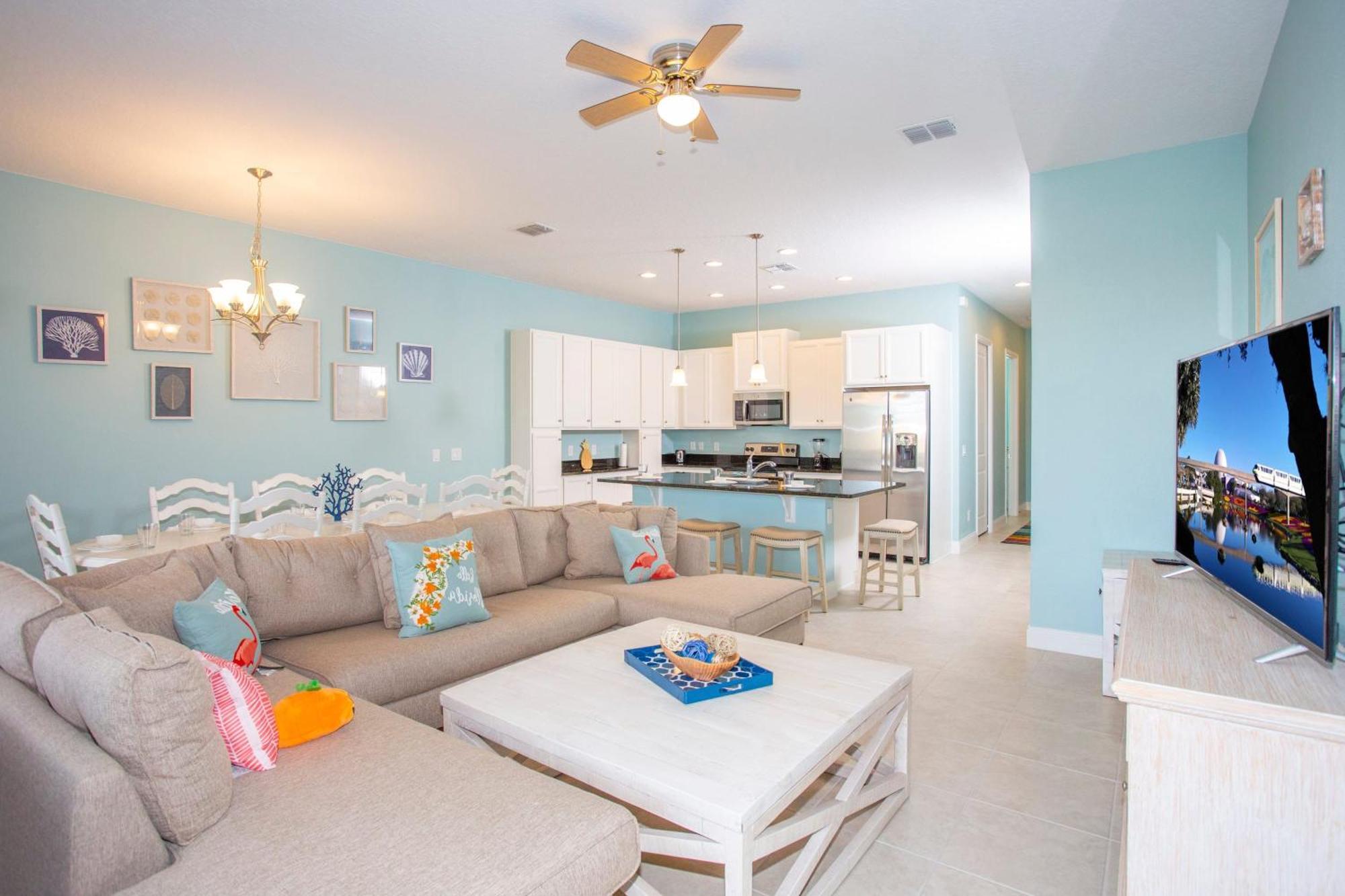 Marvelous 4 Bedroom W/ Pool @ Festival 197 Davenport
