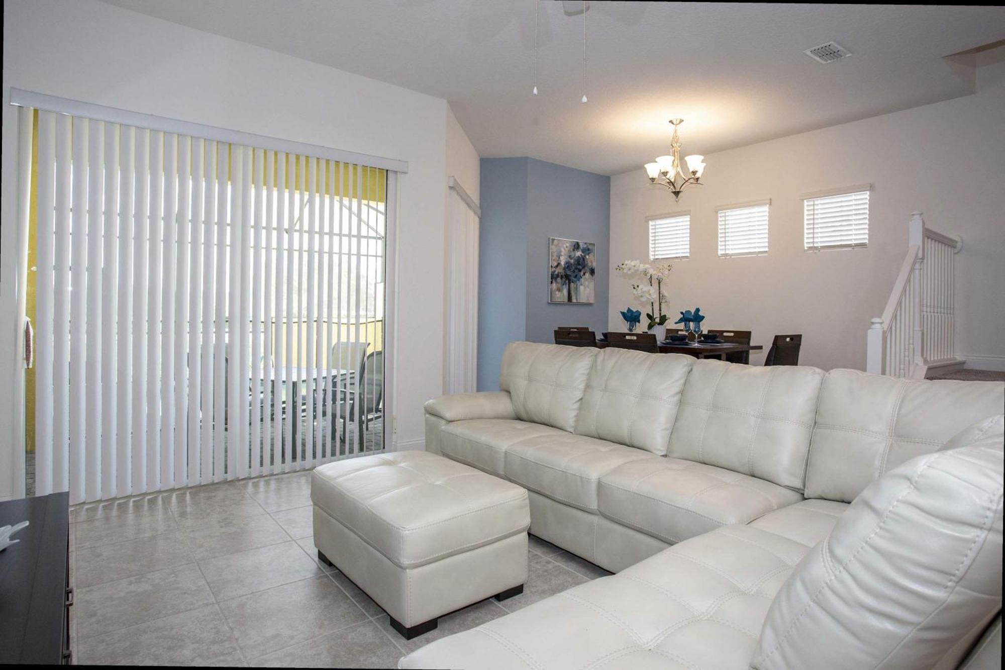Holiday home Stunning 5 Bd W/ Pool Close To 174