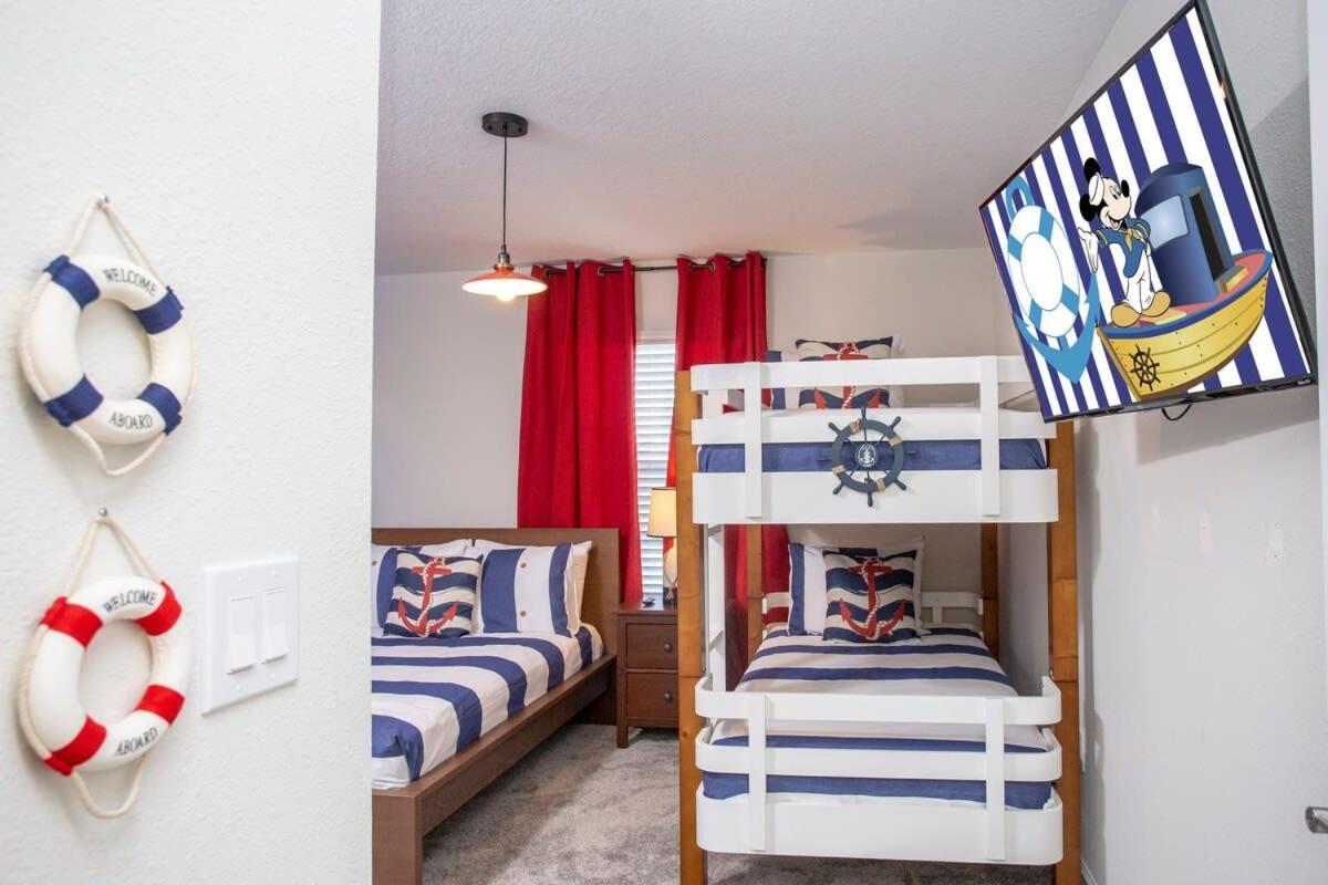 Luxurious 4bd W/ Pool 4983 Holiday home