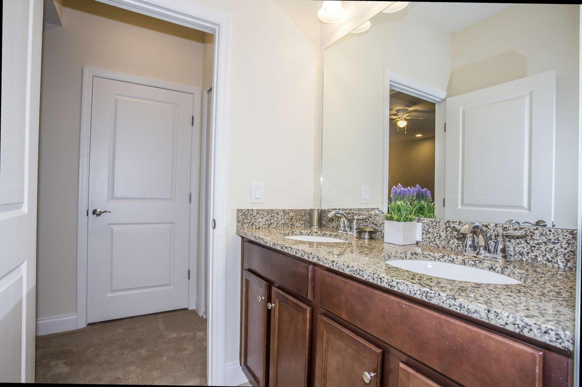 Fabulous W/ Pool Close To 146 Holiday home Davenport