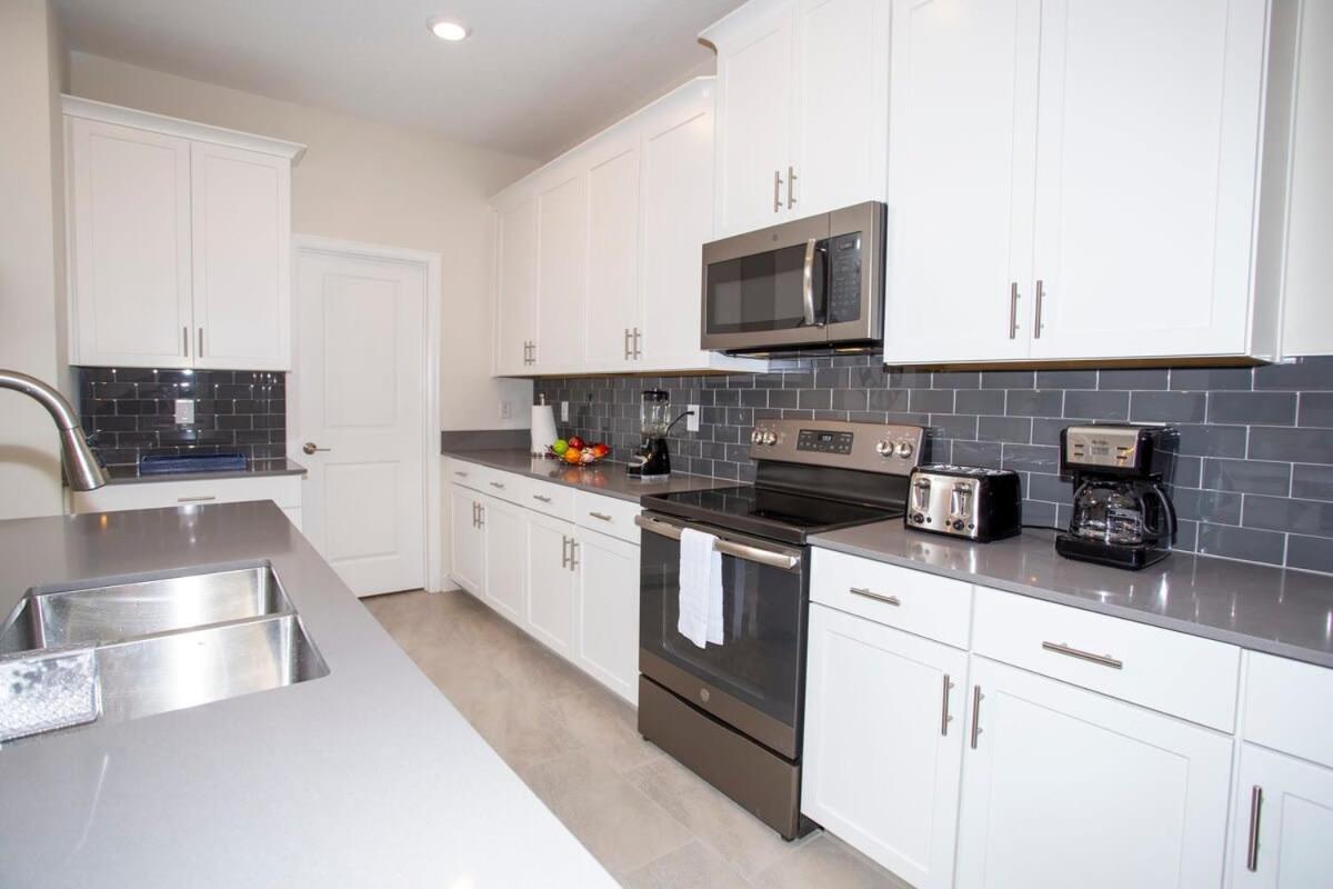 Fabulous 5bd Single Family At Champions Gate 8988 *