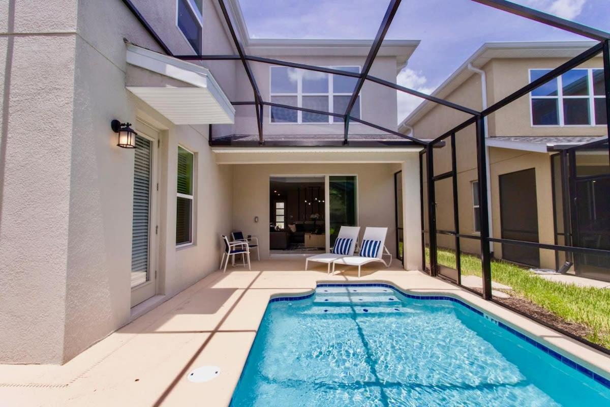 Stunning 5 Bd W/ Pool Close To @ Storey 2767 Holiday home