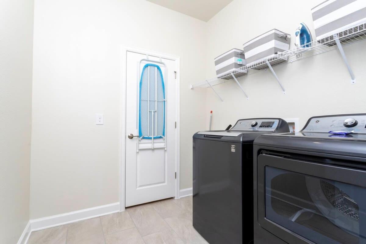 Holiday home Gorgeous 5bdr Family With Pool At Storey 2767 O