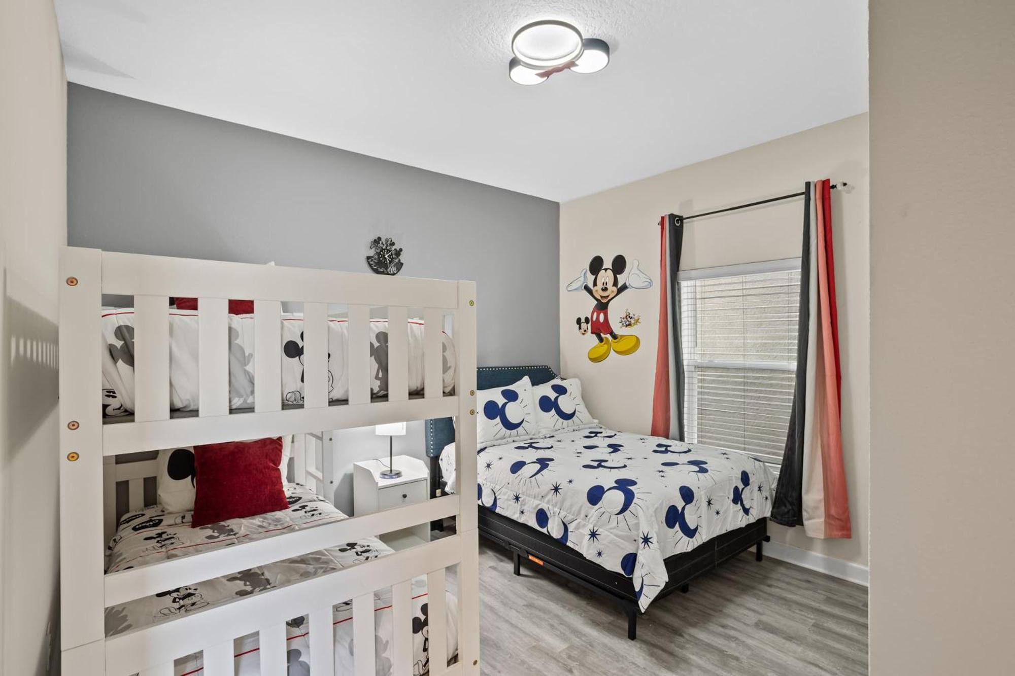 Holiday home Stunning 5 Bd W/ Pool Close To @ Champions Gate 1012 *
