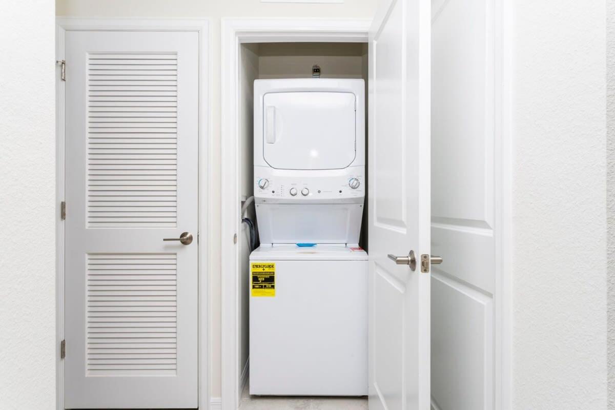 Family Friendly 2 Bd Close To @ Storey 105 3161 Holiday home Kissimmee