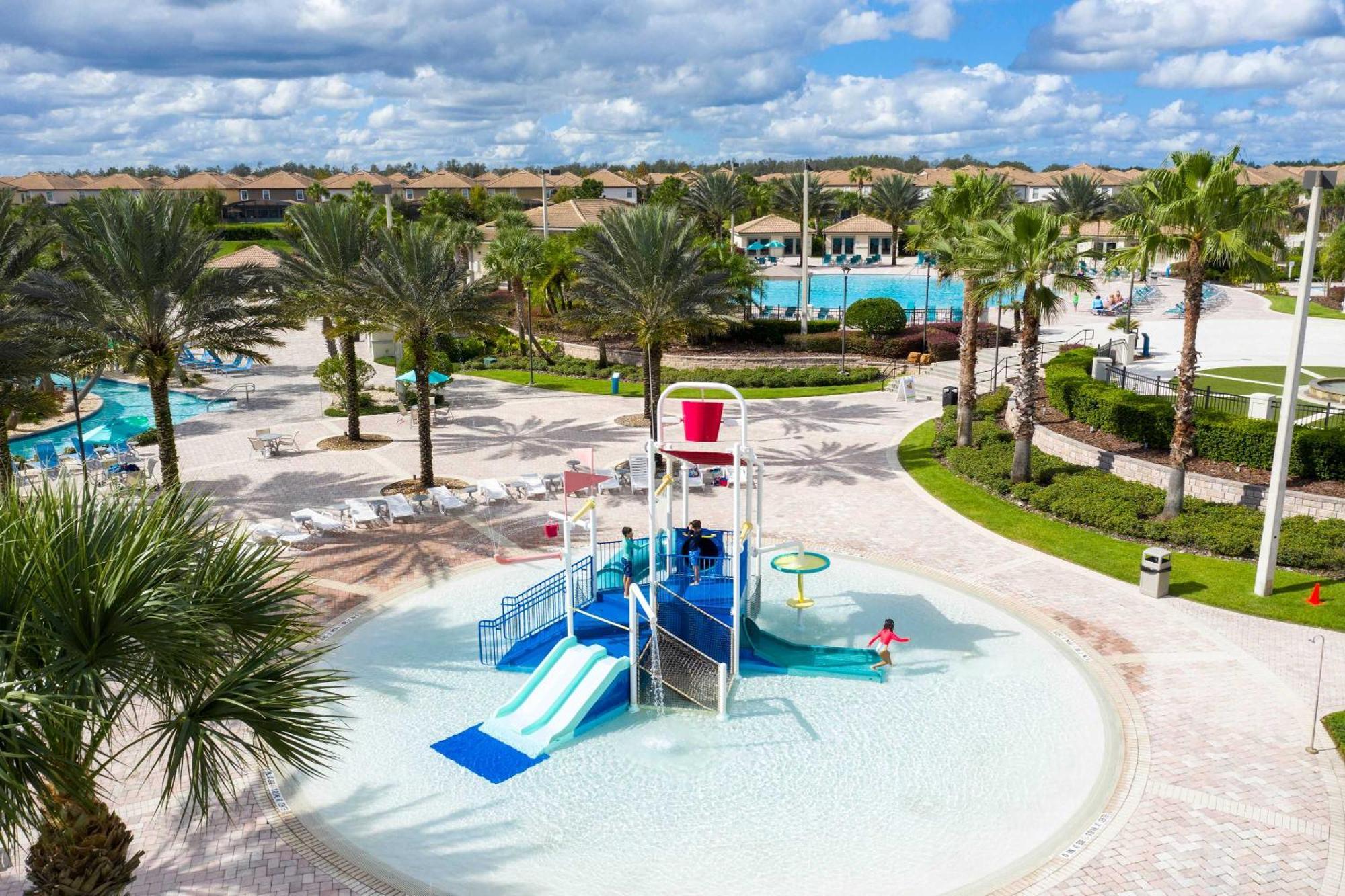 Holiday home Stunning 5 Bd W/ Pool Close To @ Champions Gate 1012