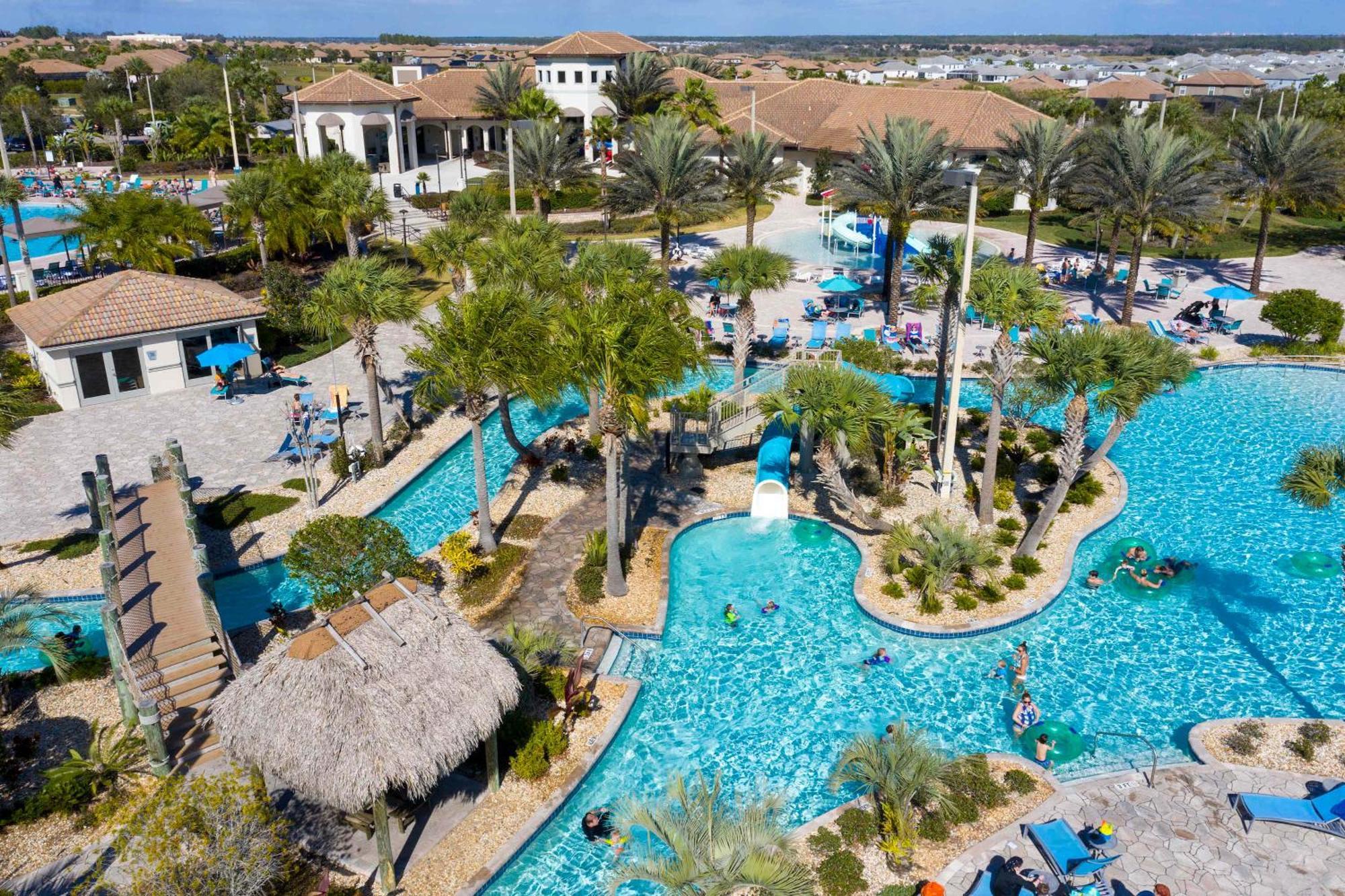 Stunning 5 Bd W/ Pool Close To @ Champions Gate 1012 Holiday home
