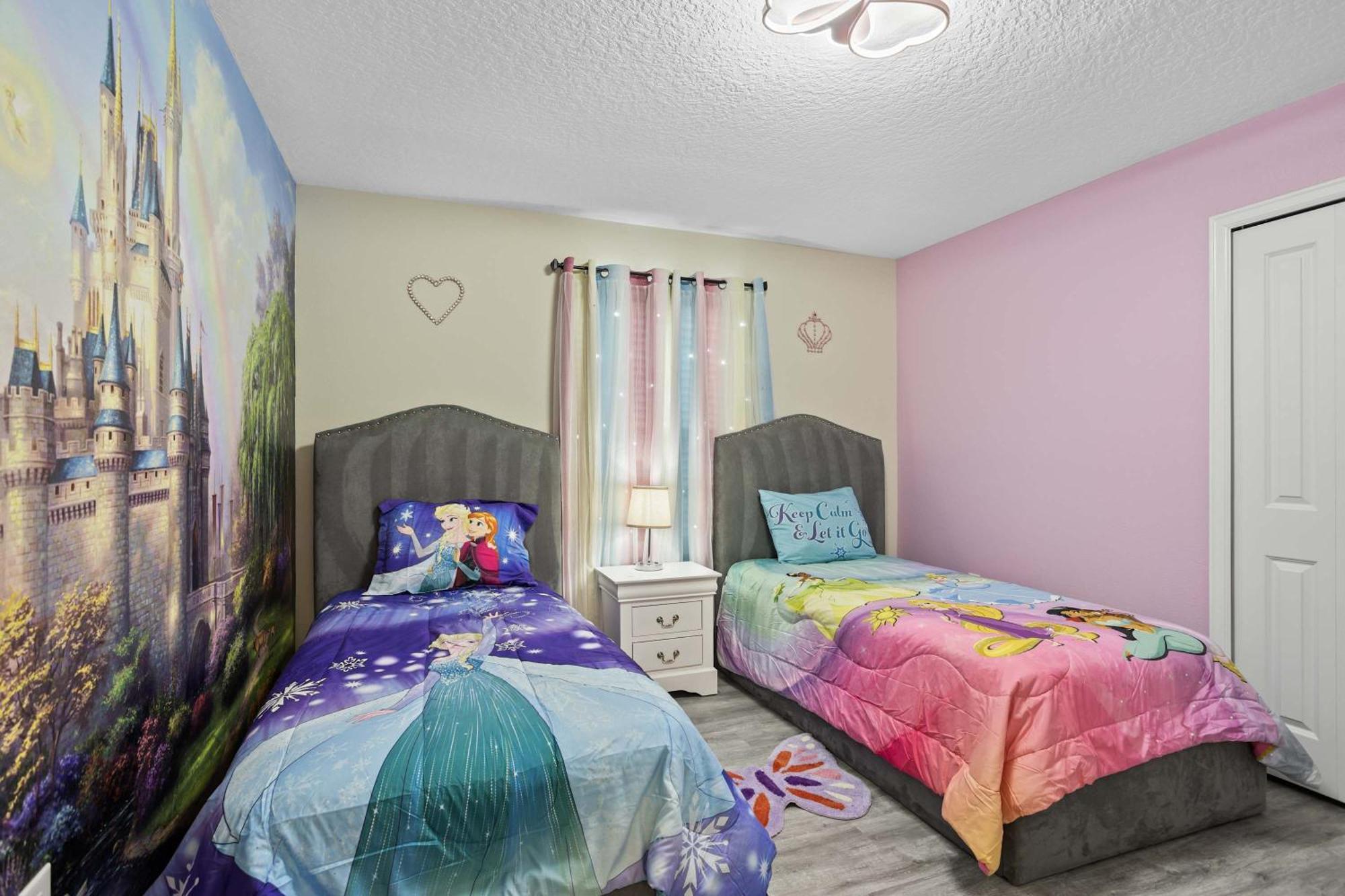 Holiday home Stunning 5 Bd W/ Pool Close To @ Champions Gate 1012 Davenport